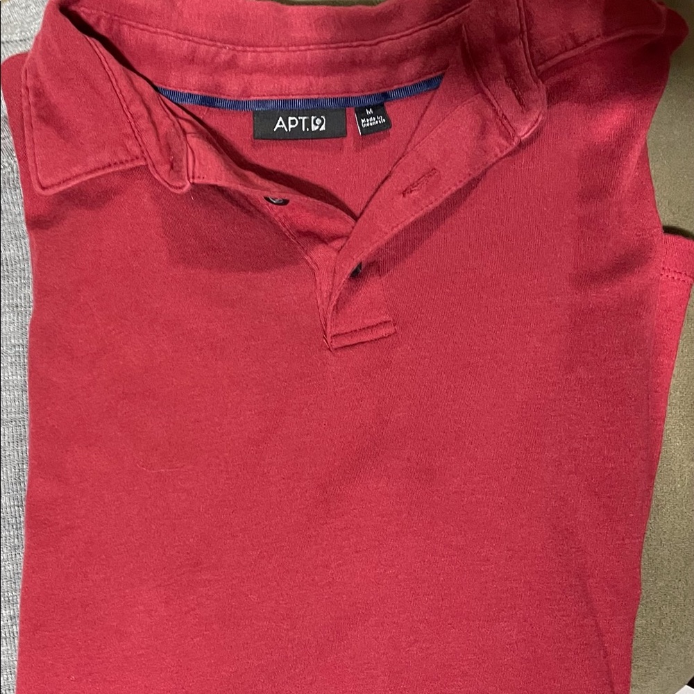 Men’s sz M polo shirt